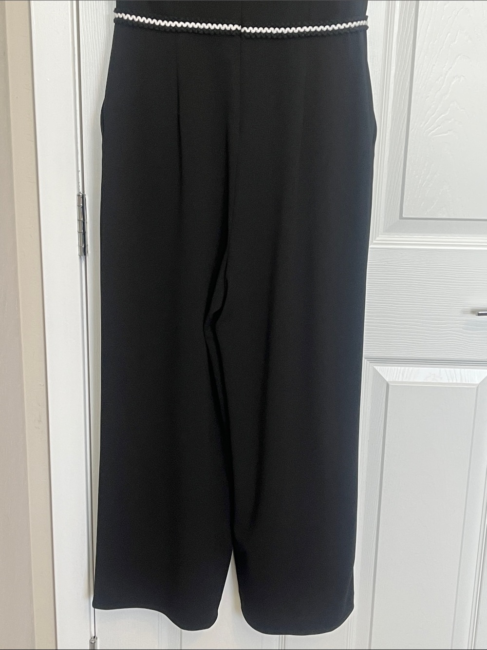 Karl Lagerfeld Black Wide-Leg Short-Sleeve Jumpsuit with White Trim - Picture 13 of 14